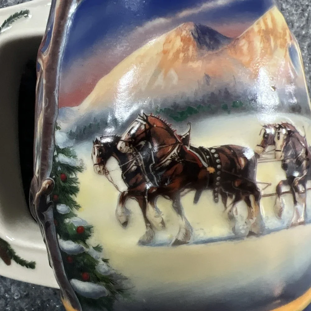 Vintage 2000 Budweiser Holiday Beer Stein – 